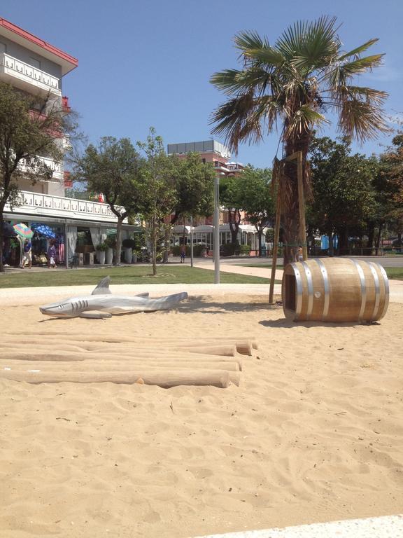 Hotel El Paso Lido di Jesolo Bagian luar foto